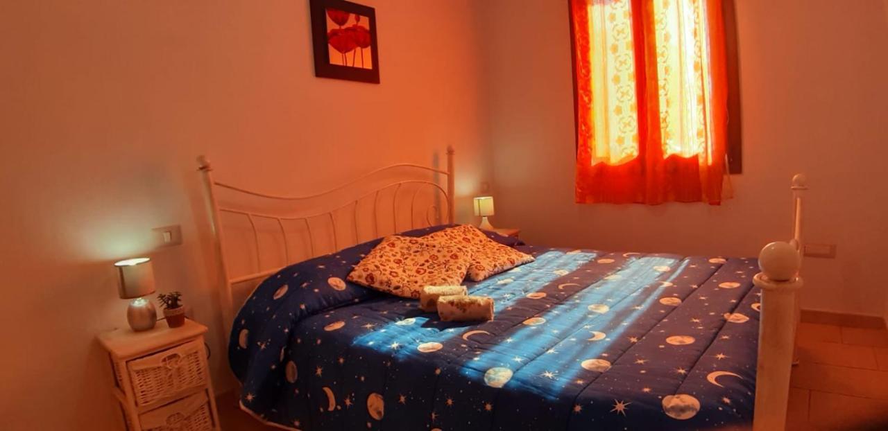Il Girasole Villa Sant'Antioco Luaran gambar