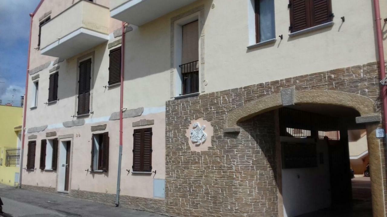 Il Girasole Villa Sant'Antioco Luaran gambar